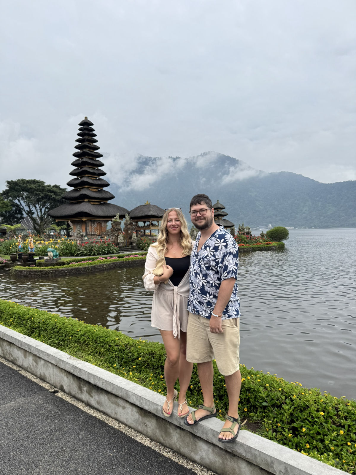 U chrámu na Bali